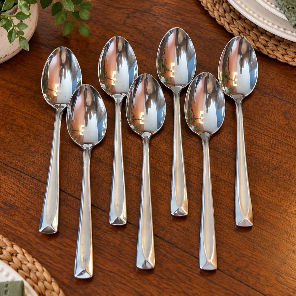 Oneida Lincoln Dinner Soup Spoons Glossy Stainless Steel Set of 7 Flatware